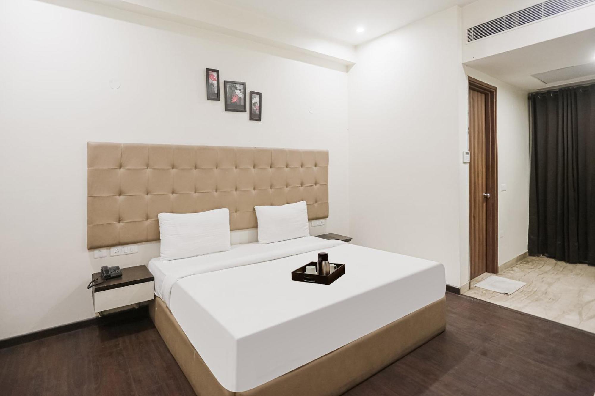 Townhouse The Amv Hotel Gurgaon Eksteriør billede