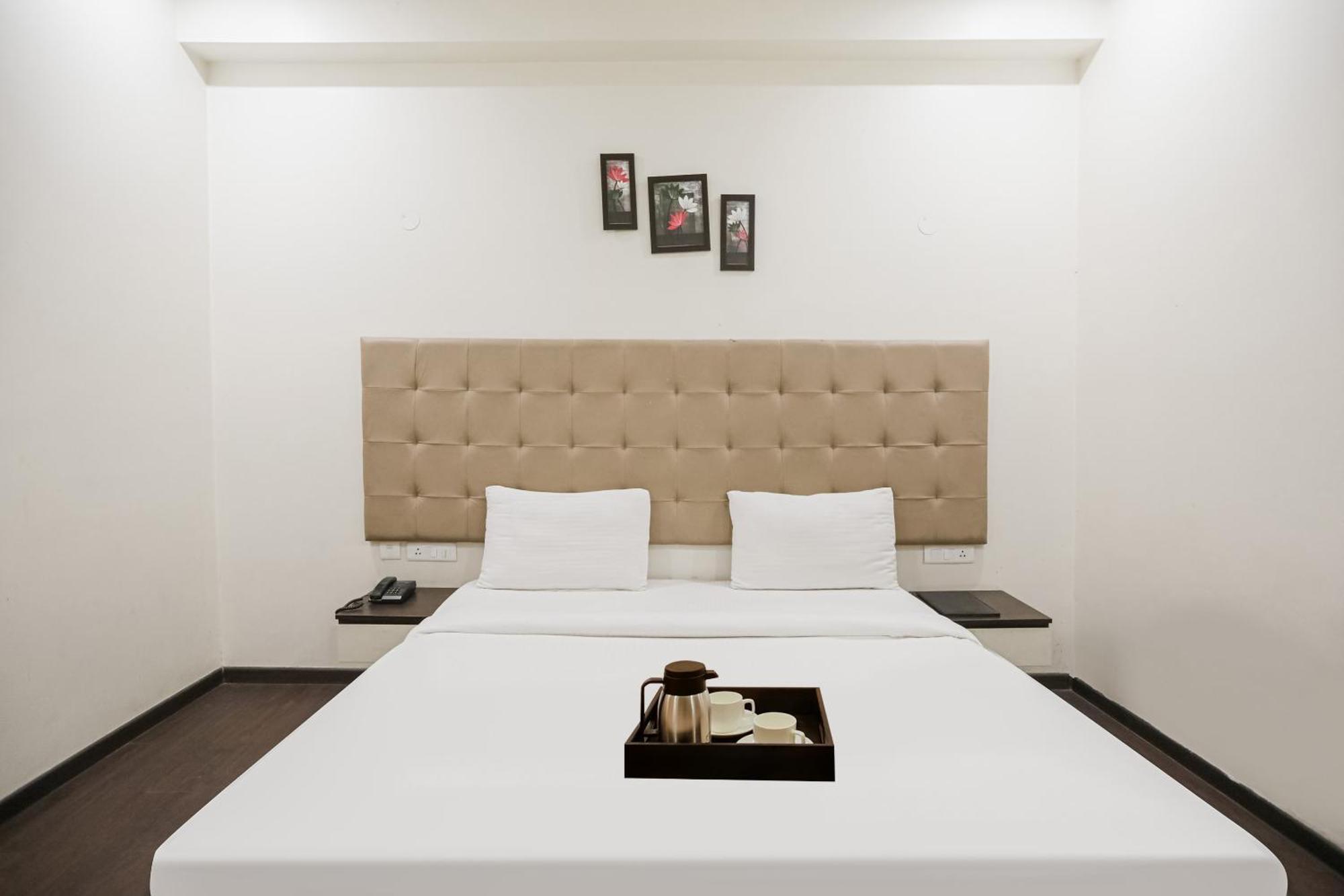 Townhouse The Amv Hotel Gurgaon Eksteriør billede