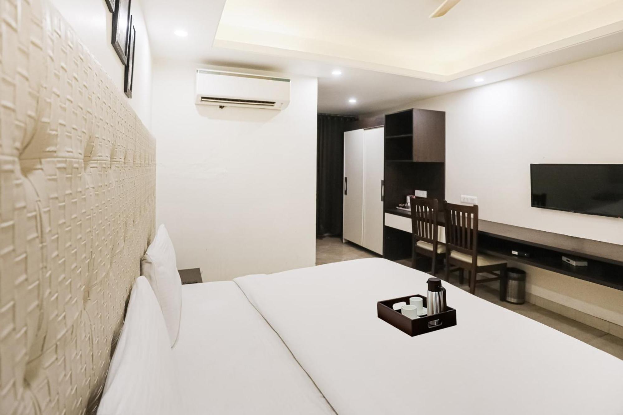 Townhouse The Amv Hotel Gurgaon Eksteriør billede